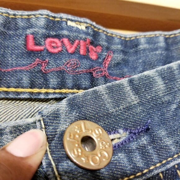 Levi's Red | Men's Slim Straight Distressed Jeans (Size 34) - Picture 3 of 8